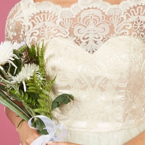 NWT || MODCLOTH || Bridal/formal dress - Picture 3 of 10